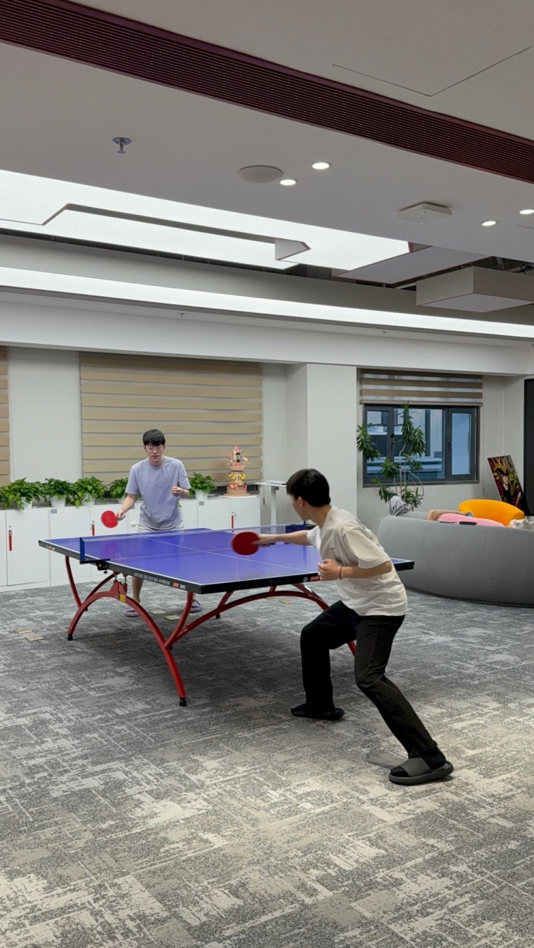 无论与阿兰